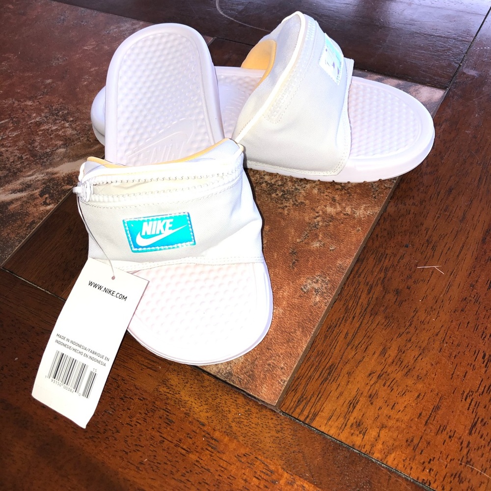Nike Benassi JDI Fanny Pack Slides - Picture 4 of 8